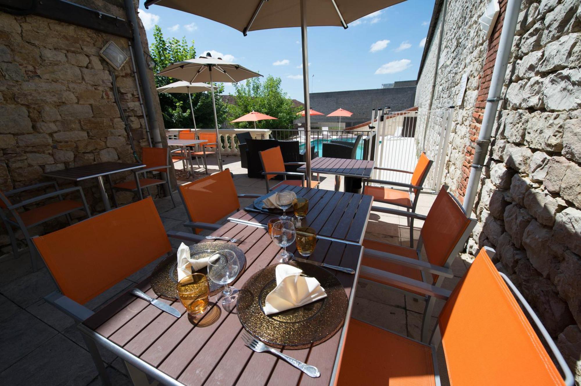 Logis Hotel Restaurant & Pizzeria Vuillot Cuiseaux Kültér fotó